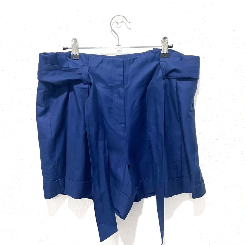 Theory paper bag waist Navy Blue shorts 12‎